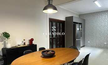 Imagem 7: Venha conhecer a casa ideal em Santo André, na Vila Alpina: lindo sobrado com 286 m², 3 qu