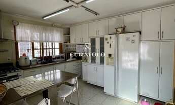 Imagem 6: Viva com conforto e espaço: Conheça sua nova casa, de 4 Quartos com 3 Vagas cobertas e áre