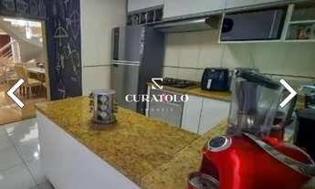 Imagem 5: Casa sobrado à venda no bairro Chácara Mafalda, com 3 quartos, 2 vagas e quintal com churr