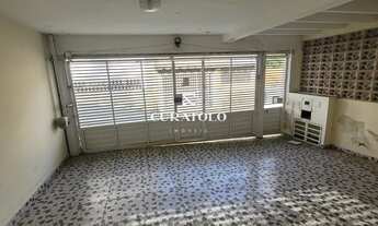 Imagem 2: Casa térrea à venda com 142 m², 3 quartos, quintal e 2 vagas na Vila Prudente, São Paulo