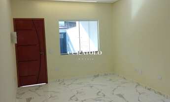 Imagem 1: Seu novo lar em Santo André: Excelente e Confortável Sobrado com 3 Suítes e 2 Vagas no Jd