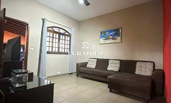 Imagem 7: Casa à venda na Vila Ayrosa em Osasco, com 3 quartos, 2 vagas e quintal