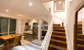 Imagem 2: Cobertura Duplex de alto padrão à venda na Bela Vista, com 2 quartos, 1 suíte, 3 vagas e á