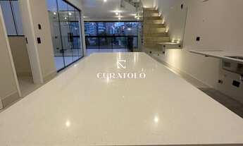 Imagem: Casa sobrado alto padrão à venda com 3