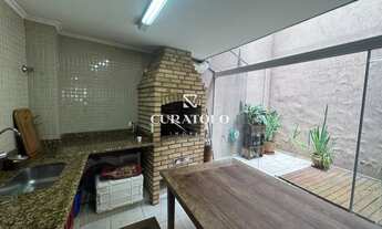 Imagem 3: Casa sobrado à venda com 222 m², 3 quartos e 6 vagas, no Jardim Jussara, São Paulo