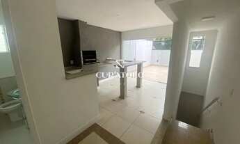 Imagem 2: Sua moradia de Alto Padrão Pronta para Morar: Casa com 3 Suítes, 2 Vagas e Área Gourmet co