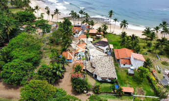 Imagem 4: Invista na tranquilidade e charme da Praia dos Três Coqueiros com sua própria pousada!