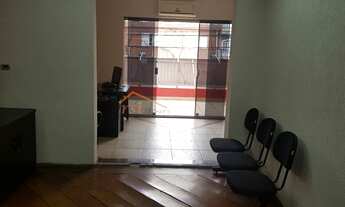 Imagem: Sobrado Padrão para Venda e Aluguel em