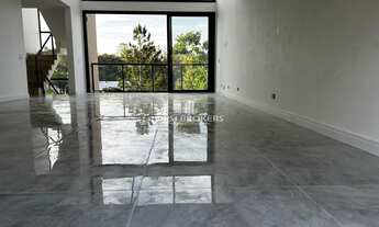 Imagem: Sobrado em Condomínio 226m² - RESERVA