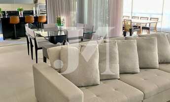 Imagem 6: Apartamento Alto Padrão de 375m², 4 Suites, 6 Vagas Privativas Hall Privativo - Condomíni