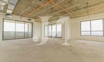 Imagem 3: Sala comercial de 250m² com 3 banheiros e estacionamento no Condomínio Platina220