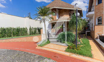 Imagem 3: Casa em condomínio de 320m², 7 Suítes, Elevador com acesso aos 4 pavimentos e 4 Vagas - C