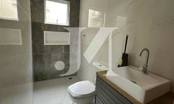 Imagem 4: Casa Mista de 156m²,02 Dormitórios sendo 01 Suíte, 01 Vaga e 04 Salas Comercias na Vila F