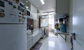 Imagem 7: Apartamento Padrão de 78m² com 3 dormitórios sendo 1 suíte, e 2 vagas de garagem disponíve