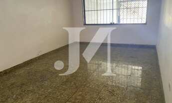 Imagem: Casa Sobrado Padrão de 180m², 4 Dormitórios