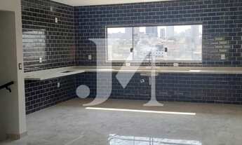 Imagem 3: Casa Sobrado de 256m², 3 Suítes, Sala 02 ambientes com área gourmet e churrasqueira e 6 Va