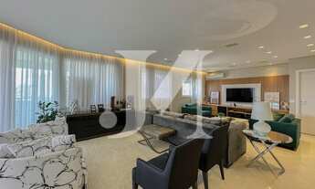 Imagem 4: Apartamento Alto Padrão de 202m², 3 Suítes e 4 Vagas no Condomínio Residencial Montalcini