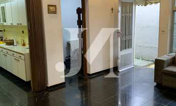 Imagem 3: Casa Térrea de 320m², 3 Dormitórios sendo1 Suíte e 3 Vagas na Vila Matilde