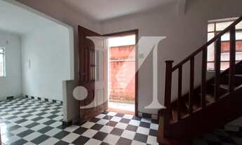 Imagem 3: Casa sobrado de 115m², 2 dormitórios, 1 WC, salas, Fundo: com 01 dormitório e cozinha - Vi