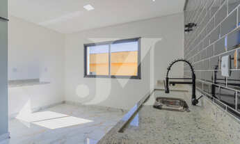 Imagem 3: Casa sobrado de 170m² com 3 Dormitórios, 1 Suíte e 4 vagas de garagem