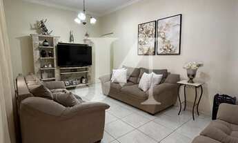 Imagem 4: Casa Sobrado Tríplex de 169m², 3 Dormitórios com 1 Suíte e 3 Vagas de garagem no Jardim An