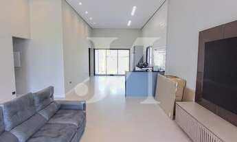 Imagem 7: Casa em condomínio fechado de 360m², com 3 Suítes e Área gourmet, Piscina e 4 Vagas no Con