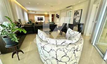 Imagem 7: Apartamento Alto Padrão de 202m², 3 Dormitórios sendo 1 Suíte Master e 4 Vagas no Condomín