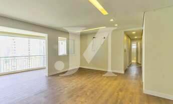 Imagem 3: Apartamento Padrão de 122m², 3 Suítes, Vista Livre, Varanda Gourmet Integrada, e 2 Vagas n