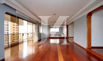 Imagem 2: Apartamento Alto 300m², 4 dormitórios, sendo 3 suítes, 1 dependência para empregada e 3 Va