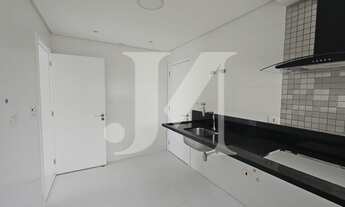 Imagem 7: Apartamento Padrão de 93m², 3 Dormitórios, 1 Suíte e 2 Vagas e Deposito no Condomínio Vil