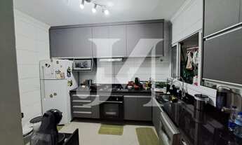 Imagem 1: Casa sobrado em condomínio fechado de 159m², 3 Dormitórios sendo 1 suíte e 2 Vagas no Cond