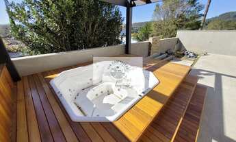 Imagem 2: Apartamento em Campo Alegre, no centro, 3 dormitórios, 2 vagas, com amplo Giardino, novo