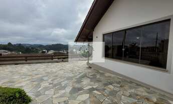 Imagem 2: Excelente sobrado em São Bento do Sul, com 5 dormitórios, uma vista espetacular, pode ser