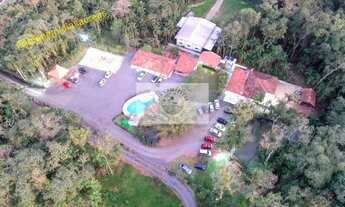 Imagem 2: Sítio com 27.649 m², escriturado, com ampla area de eventos e ótima estrutura, analisa tro