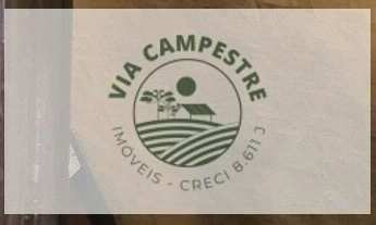 Imagem 3: Sítio com 32.000 m2, escriturado, com uma residência e chalé, possui lago, próximo a divis