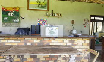 Imagem 5: Sítio com 143.000 m², com chalé, casa de caseiro, ranchos e casa inacabada, imóvel escritu