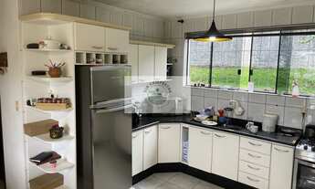 Imagem 7: Residência no coração do América com 235 m² e terreno de 630 m², averbada, próximo ao resi