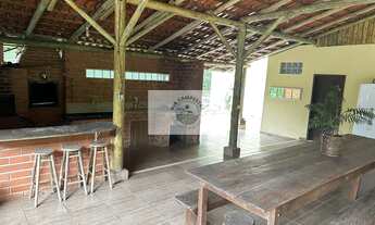 Imagem 7: Sítio escriturado na Estrada Quiriri, com 13.659 m2, com ampla piscina, lagos, residencia