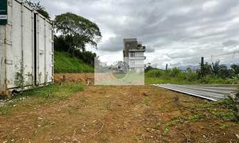 Imagem 3: Terreno alto na rua Xanxere, bairro Saguaçu com 871 m2, com linda vista
