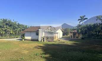 Imagem 7: Residencia com 4 dormitórios e amplo terreno de 4.970 m², na Estrada Mildau, escriturado