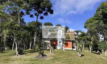 Imagem 2: Sítio com 50.000 m², todo estruturado, com 2 chalés, salão para eventos, ranchos, lagos, a