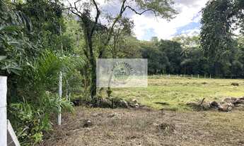 Imagem 4: Terreno para sitio, rua pavimentada, documentação em dia, com o rio Quiriri nos fundos