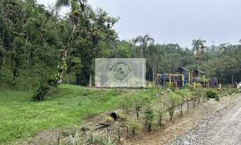 Imagem: Terreno em condomínio fechado de campo