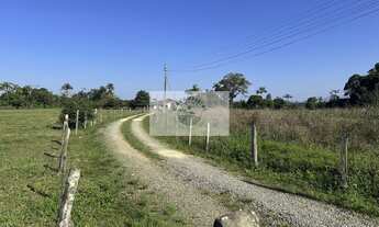 Imagem 3: Terreno plano e todo limpo, ideal para condominio fechado, região em alta valorização