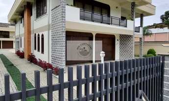 Imagem 2: Sobrado na região central de Pirabeiraba com 3 dormitorios e mais outro sobrado com 2 dorm