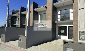 Imagem: Sobrado geminado com Alto Padrão, suíte