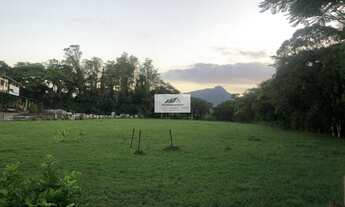 Imagem: Terreno industrial na BR 101, em Pirabeiraba