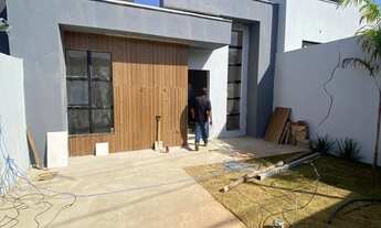 Imagem 4: Casa com excelente acabamento, muito bem localizada próximo ao centro da cidade