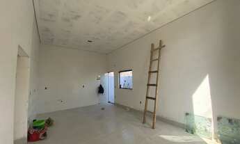 Imagem 5: Casa com excelente acabamento, muito bem localizada próximo ao centro da cidade