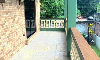 Imagem: Casa tipo sobrado com piscina em Cuiabá